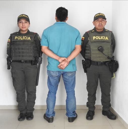 image for Por falsedad marcaria fue capturado sujeto durante operativo en el barrio Centro