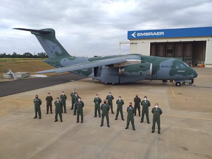 image for Embraer /  Entregamos para a Força Aérea Brasileira o terceiro avião de transporte multimissão 