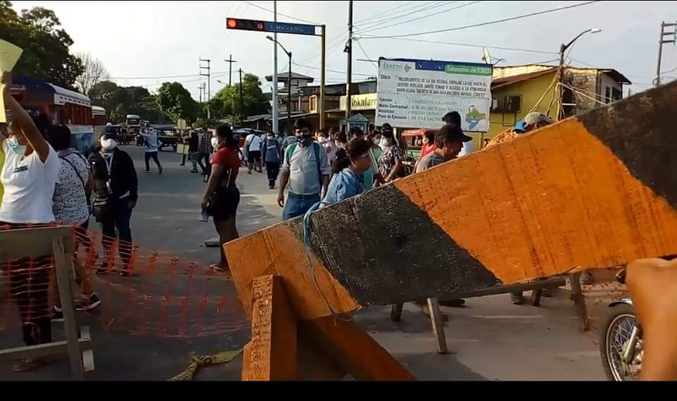 Bloquean carretera Iquitos-Nauta image for Bloquean carretera Iquitos-Nauta