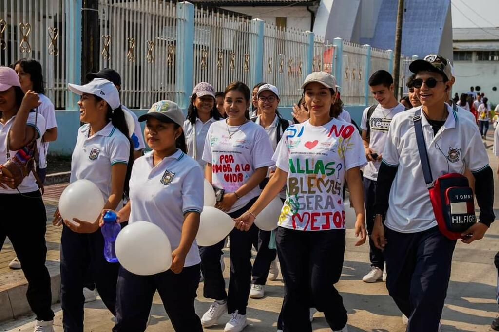 image for Muestra de unidad y compromiso con la prevención del suicidio