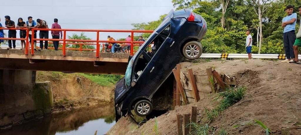 image for Accidente de tránsito en el kilómetro 48 de la carretera Iquitos-Nauta