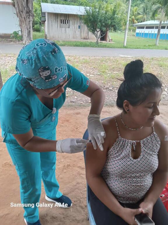 image for Jornada de Vacunación por personal de la Red de Salud Huallaga