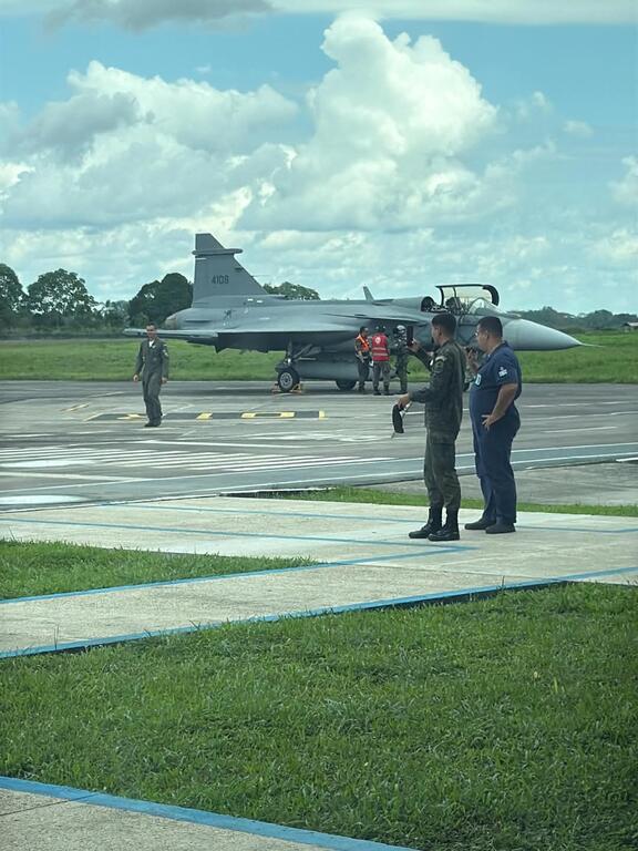 image for A elite da aviação de combate brasileira em solo tabatinguense