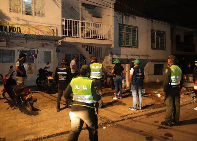image for Fiesta de 500 personas en Cali terminó en disturbios