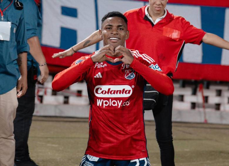 image for Brayan León Muñiz seguirá rugiendo en el DIM hasta el 2027