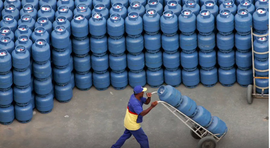 image for Conselho da Petrobras aprova volta da distribuição de gás de cozinha