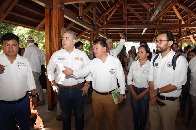image for Fuertes críticas al evento del presidente en el Amazonas