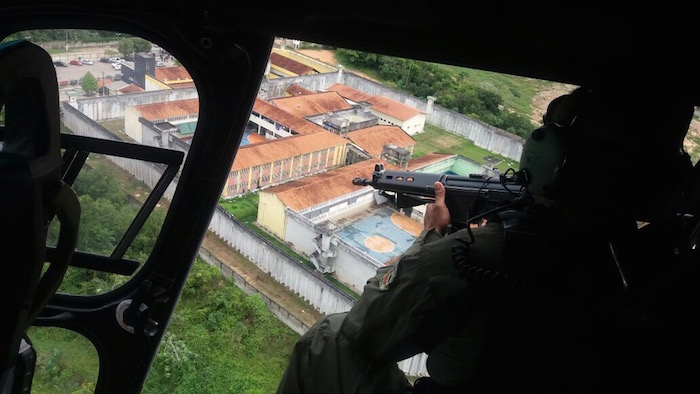 Vídeos e imagens sobre fuga no Compaj não são verdadeiros image for Vídeos e imagens sobre fuga no Compaj não são verdadeiros
