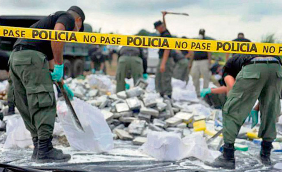 Detienen a 38 personas en Panamá / Laboratorio para producir drogas sintéticas image for Detienen a 38 personas en Panamá / Laboratorio para producir drogas sintéticas