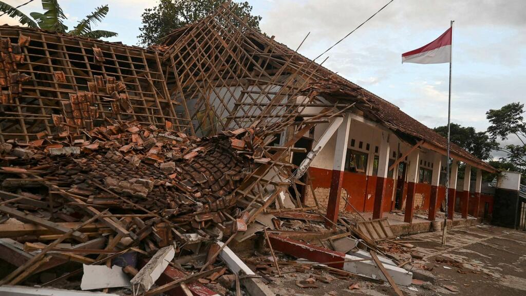 image for Indonesia earthquake