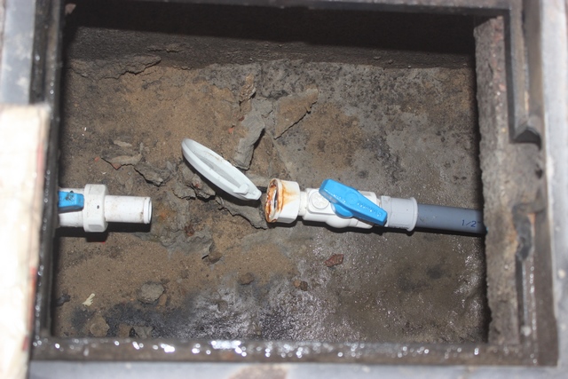 image for Roban medidores de agua en varios puntos de la ciudad