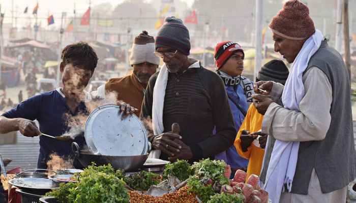 image for Peruano tendencia por su presunta muerte tras comer comida en India