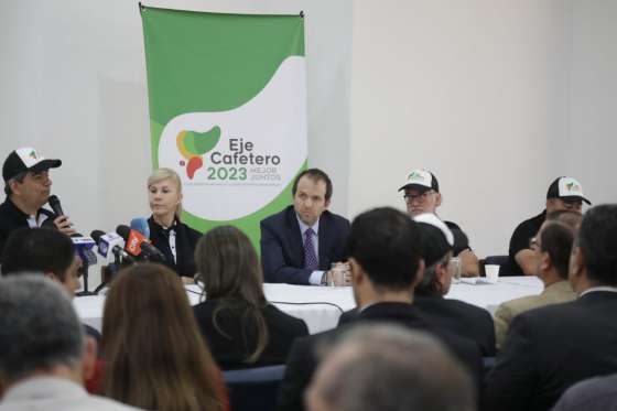 Juegos Deportivos Paranacionales 2023 Director de Coldeportes en una reunion