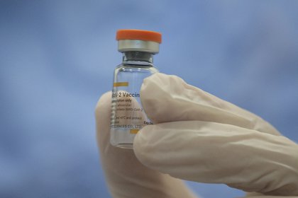 500 mil dosis de la vacuna de Sinovac llegan a Colombia image for 500 mil dosis de la vacuna de Sinovac llegan a Colombia