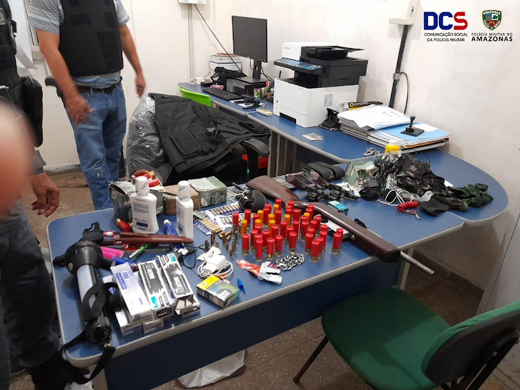 Detém “piratas dos rios” com armas e munições em Japurá-AM image for Detém “piratas dos rios” com armas e munições em Japurá-AM