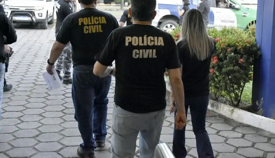 Comerciantes reforçam a segurança com onda de violência em Manaus image for Comerciantes reforçam a segurança com onda de violência em Manaus
