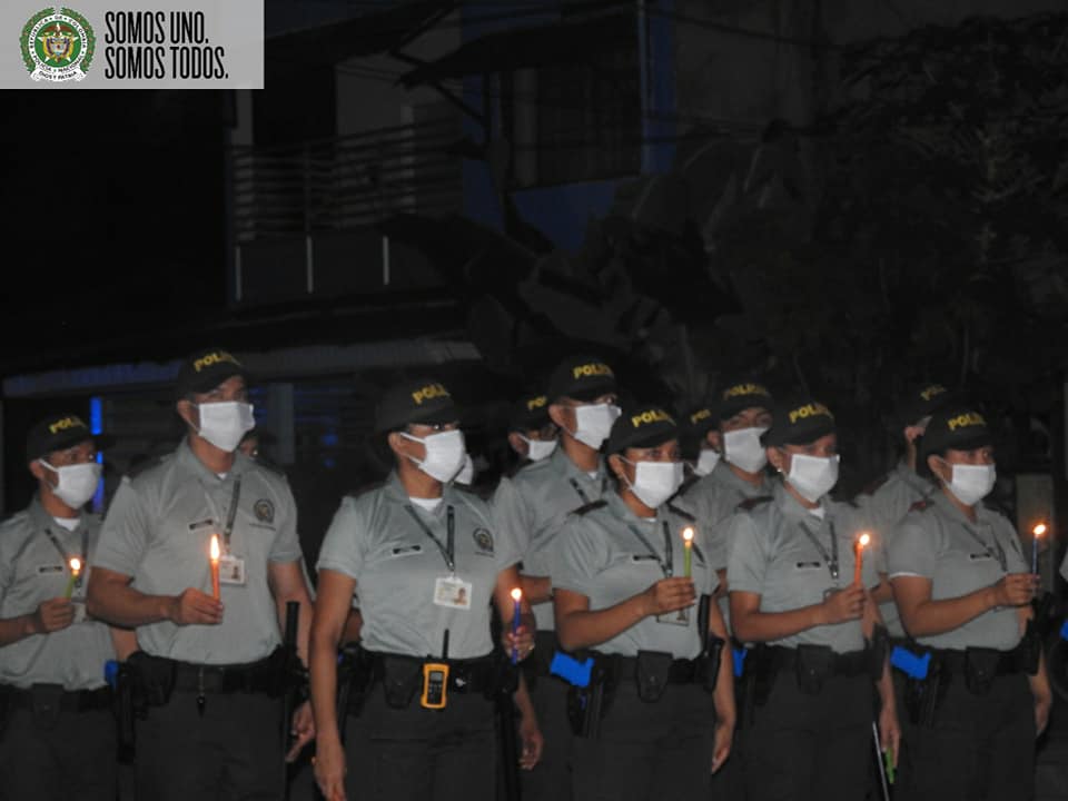 Comando Departamento de Policía Amazonas en la noche de la velitas image for Comando Departamento de Policía Amazonas en la noche de la velitas