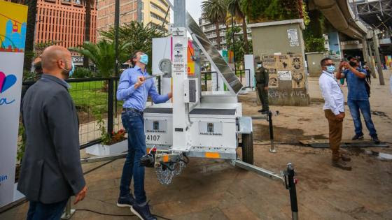 image for Primer policía robot de Medellín