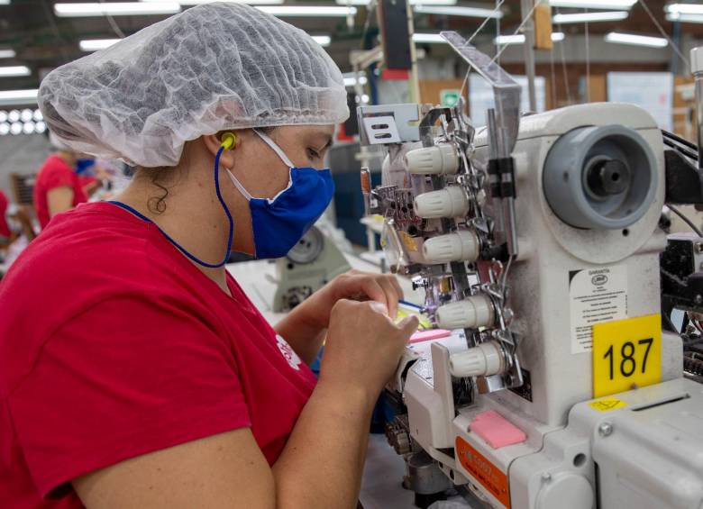 image for  Mujeres en Colombia podrian pensionarse con 850 semanas
