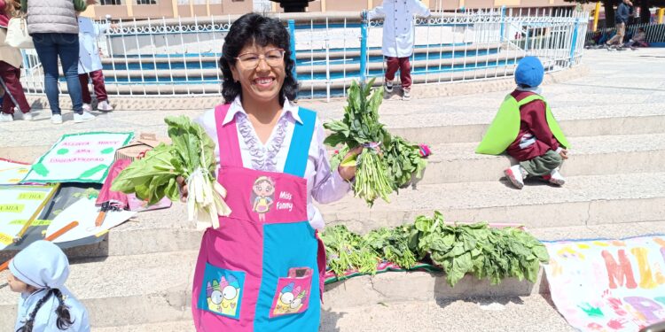 image for Estudiantes promovieron el consumo saludable de comidas en base a hortalizas