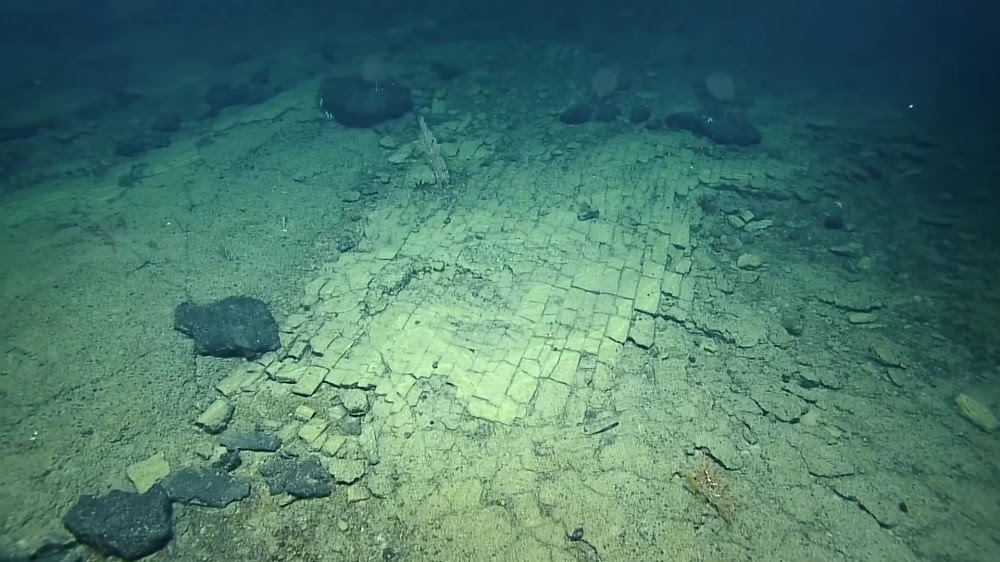 Estrutura parecida com uma estrada sob o oceano descobrem Cientistas image for Estrutura parecida com uma estrada sob o oceano descobrem Cientistas