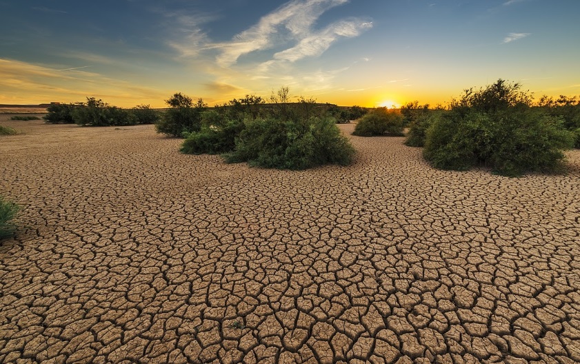 Atlantico en alerta por invierno Tierra seca por los efectos del sol