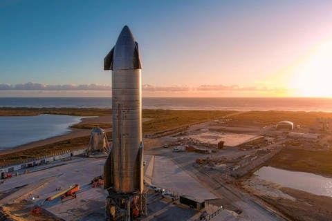 image for Elon Musk anunció el primer vuelo orbital del Starship