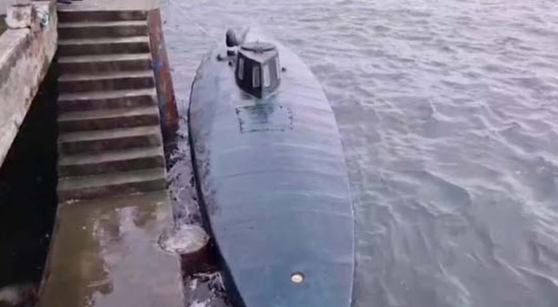 image for Submarino con 4 toneladas de cocaína incautado en el Pacífico