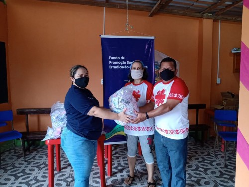 image for Governo do Amazonas entrega máscaras de tecido a entidades 