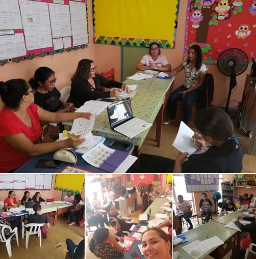 Pessoas em reunioes