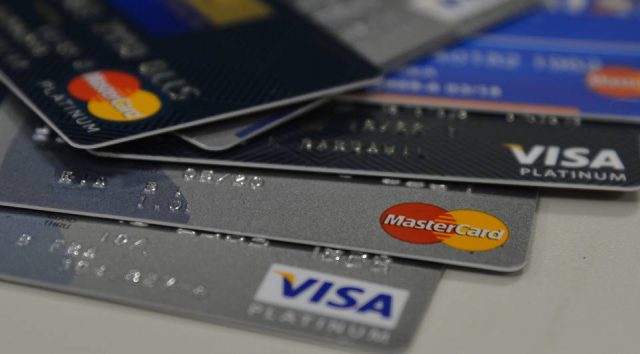 Cartão de crédito passa a usar cotação do dólar do dia da compra image for Cartão de crédito passa a usar cotação do dólar do dia da compra