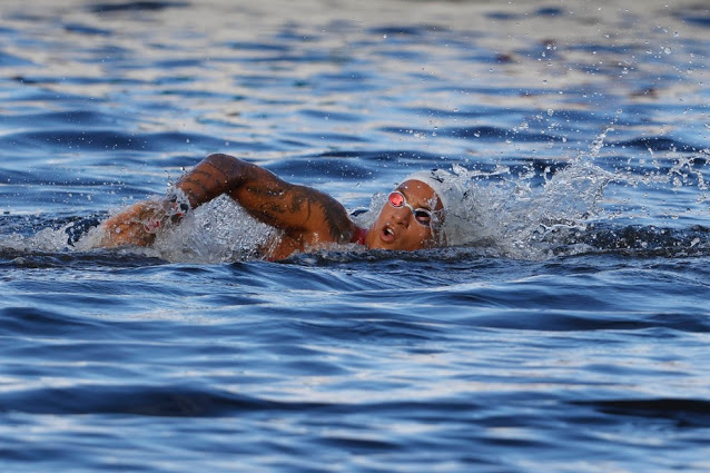 image for Ana Marcela Cunha é campeã olímpica na maratona aquática em Tóquio