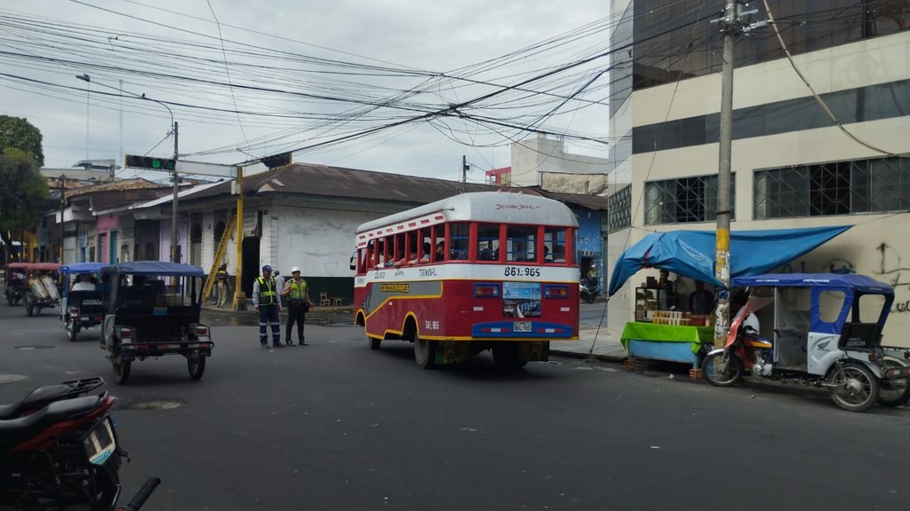 image for Ejecutan plan de desvío de colectivos en zona comercial de Belén