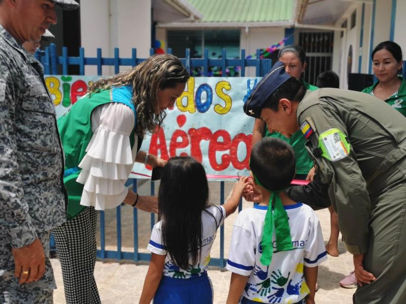 ICBF y Fuerza Aérea benefician a niños de Primera Infancia en Leticia, Amazonas