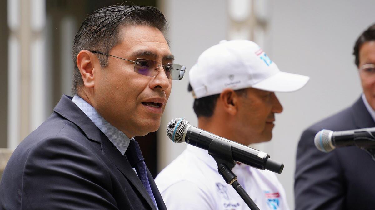 CNE acredita más de 8.500 testigos electorales para vigilar la segunda vuelta presidencial en el exterior