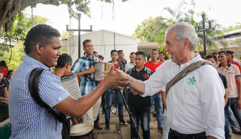 Un año cultivando logros por todos los colombianos