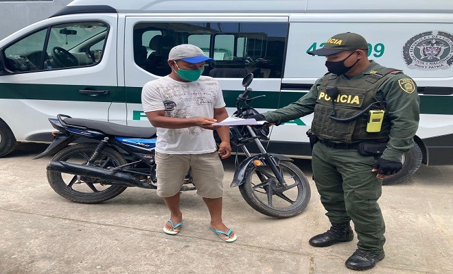 POLICÍA RECUPERÓ EN TERRITORIO COLOMBIANO UNA MOTOCICLETA HURTADA EN TABATINGA - BRASIL POLICÍA RECUPERÓ EN TERRITORIO COLOMBIANO UNA MOTOCICLETA HURTADA EN TABATINGA - BRASIL