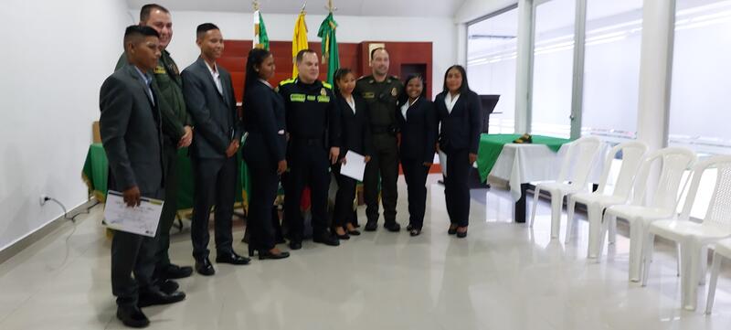 POLICÍA LICENCIA A 6 AUXILIARES QUE CULMINARON SU SERVICIO A LA PATRIA POLICÍA LICENCIA A 6 AUXILIARES QUE CULMINARON SU SERVICIO A LA PATRIA