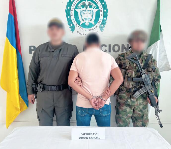 Captura por el delito de tráfico, fabricación o porte de estupefacientes en la zona no municipalizada de Pedrera Captura por el delito de tráfico, fabricación o porte de estupefacientes en la zona no municipalizada de Pedrera