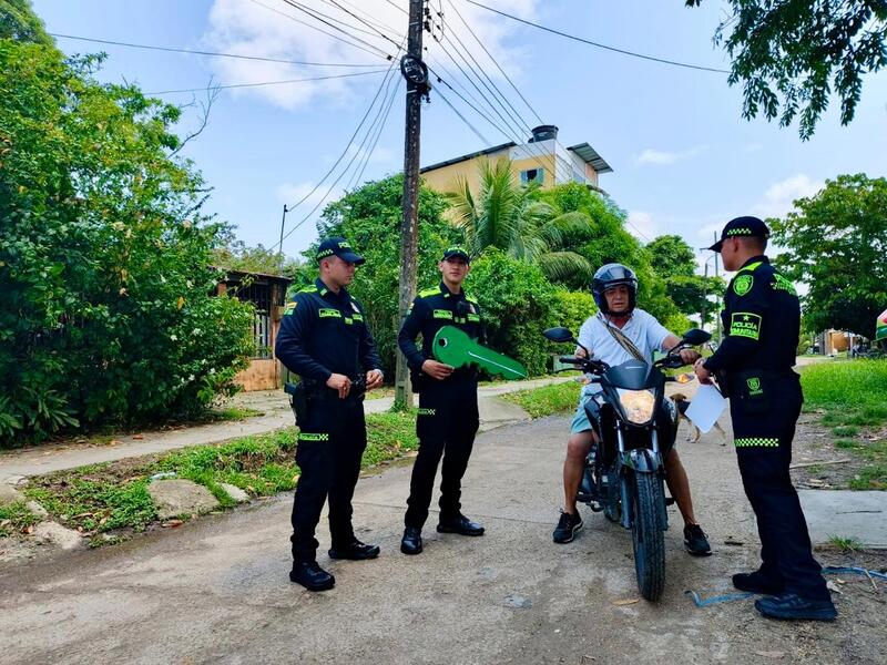 La policía nacional hacen prevención de hurtos e motocicletas en el amazonas 