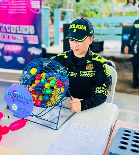 La Policía Nacional reafirma su compromiso contra la violencia de género La Policía Nacional reafirma su compromiso contra la violencia de género