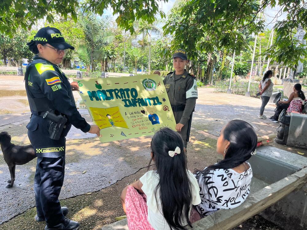 Acciones de prevención contra el maltrato infantil en espacios públicos , Leticia 
