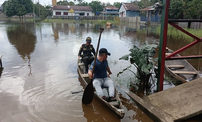 POLICÍA GARANTIZA LA SEGURIDAD CIUDADANA EN LAS ZONAS NO MUNICIPALIZADAS DEL AMAZONAS POLICÍA GARANTIZA LA SEGURIDAD CIUDADANA EN LAS ZONAS NO MUNICIPALIZADAS DEL AMAZONAS