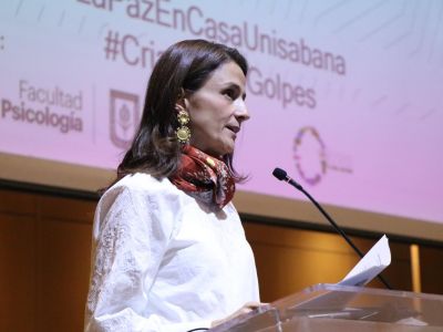 Debemos erradicar el castigo físico como método de crianza: Directora del ICBF Debemos erradicar el castigo físico como método de crianza: Directora del ICBF