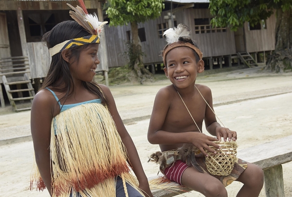 ICBF desarrolla proyectos de fortalecimiento con 280 familias étnicas del Amazonas ICBF desarrolla proyectos de fortalecimiento con 280 familias étnicas del Amazonas