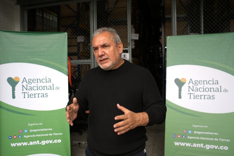 Con 110.000 familias beneficiadas en titulación y adjudicación de tierras, Gerardo Vega se despide de la ANT 