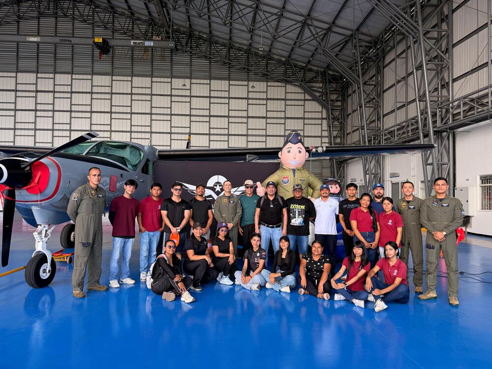 Una experiencia que acerca a los jóvenes al sueño aeroespacial