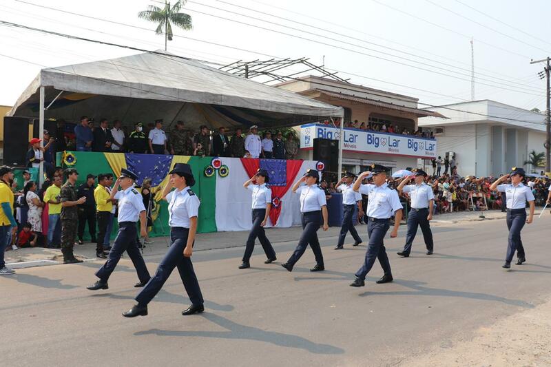 Imponente desfile militar en el Amazonas, fortalece los lazos de amistad entre Colombia y Brasil