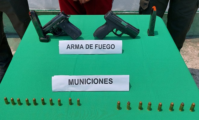 ACCIONES CONTUNDENTES PERMITIERON LA CAPTURA DE UN SUJETO QUE PORTABA DOS ARMAS DE FUEGO EN LETICIA