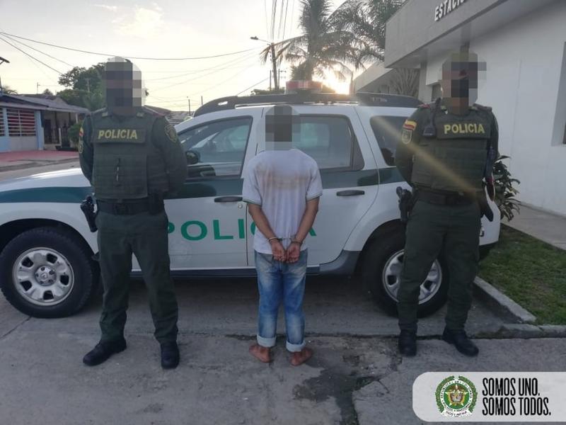 NUESTROS UNIFORMADOS REALIZAN CAPTURA DE UN SUJETO POR EL DELITO DE DAÑO EN BIEN AJENO NUESTROS UNIFORMADOS REALIZAN CAPTURA DE UN SUJETO POR EL DELITO DE DAÑO EN BIEN AJENO